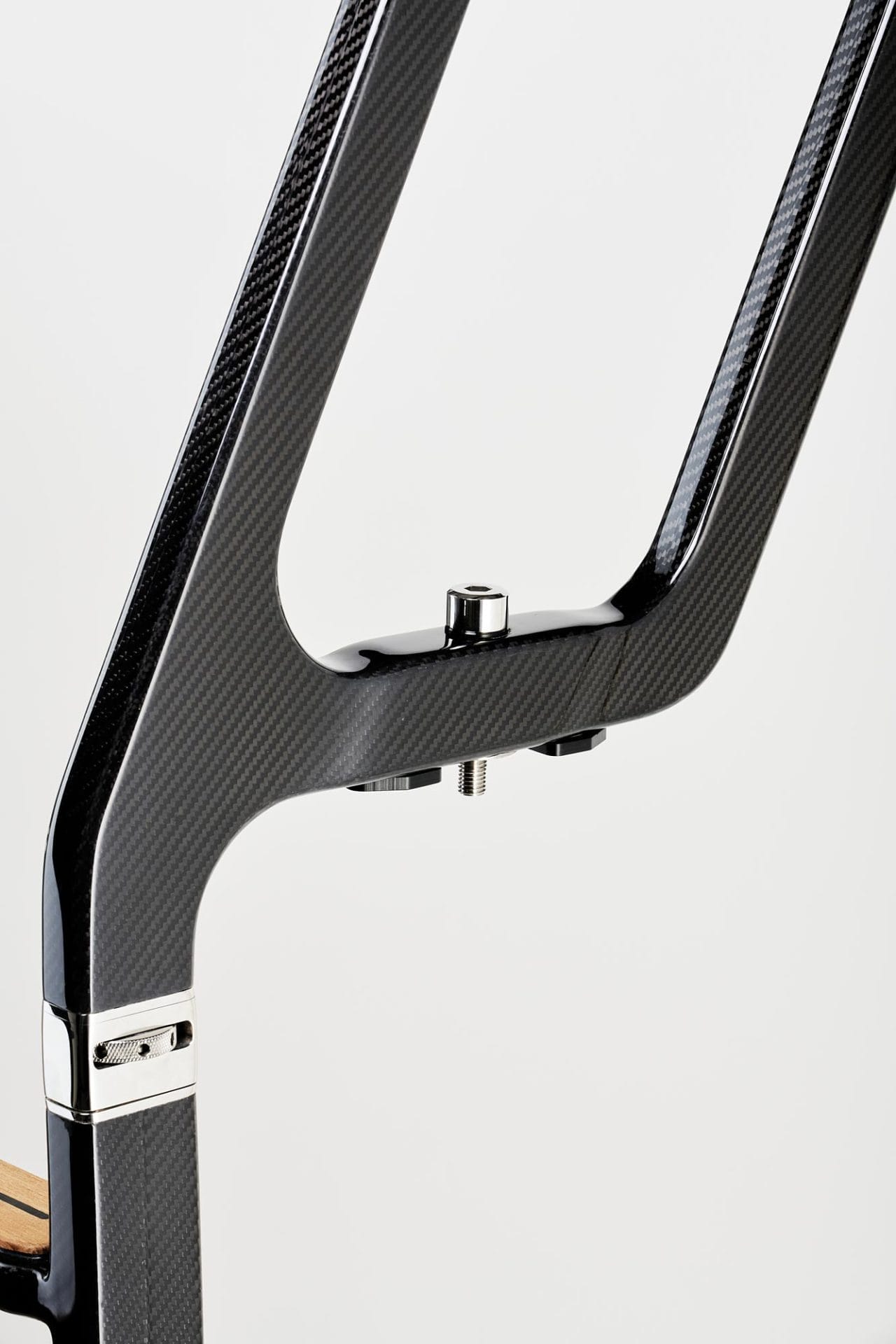 Close Up Tender Swim Ladder Studio