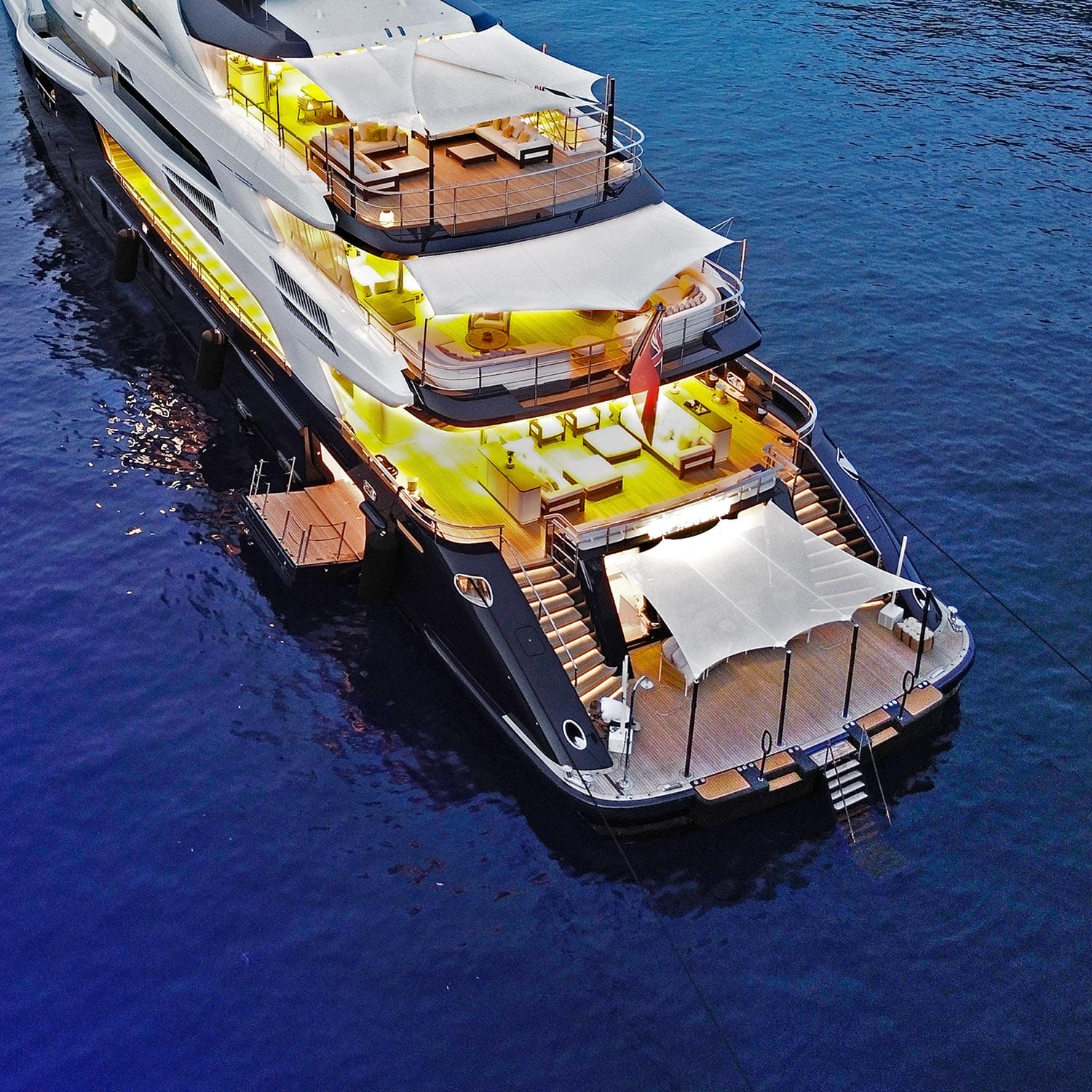 MY Zazou Transom Fenders